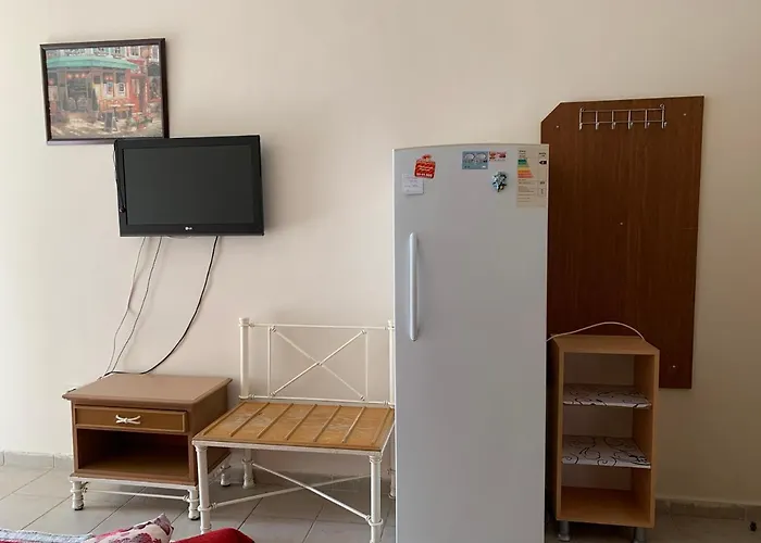 Cizmeci Apart מלון 2*